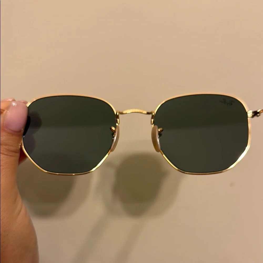 Ray-Ban Gold Sunglasses with Dark Green Lenses - Picture 5 of 7